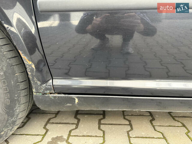 Фольксваген Гольф 2000 в Хмельницком на Automoto.ua Черный Фольксваген Гольф, объемом двигателя 1.6 л и пробегом 220 тыс. км за 3850 $, фото 22 на Automoto.ua