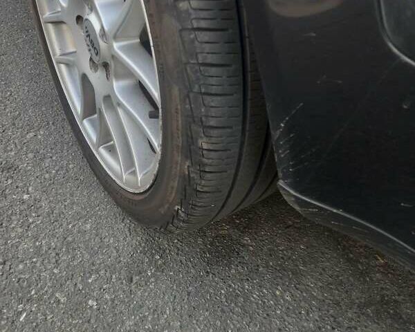 Чорний Фольксваген Гольф, об'ємом двигуна 1.9 л та пробігом 199 тис. км за 6500 $, фото 6 на Automoto.ua