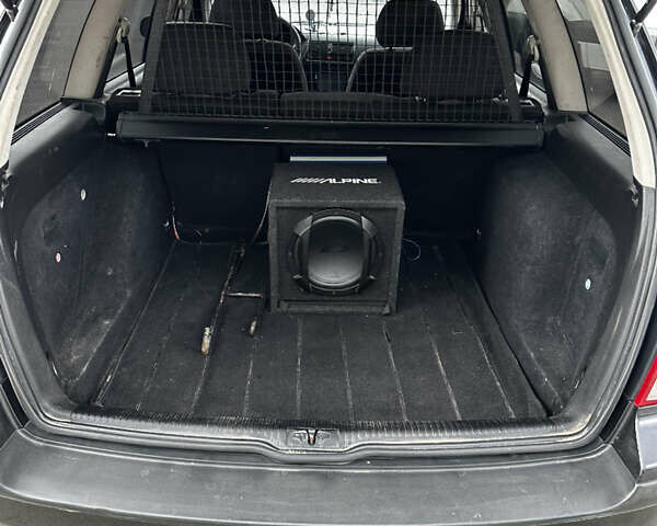 Чорний Фольксваген Гольф, об'ємом двигуна 1.6 л та пробігом 286 тис. км за 4300 $, фото 13 на Automoto.ua