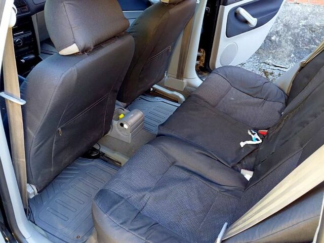 Чорний Фольксваген Гольф, об'ємом двигуна 1.6 л та пробігом 280 тис. км за 3900 $, фото 10 на Automoto.ua