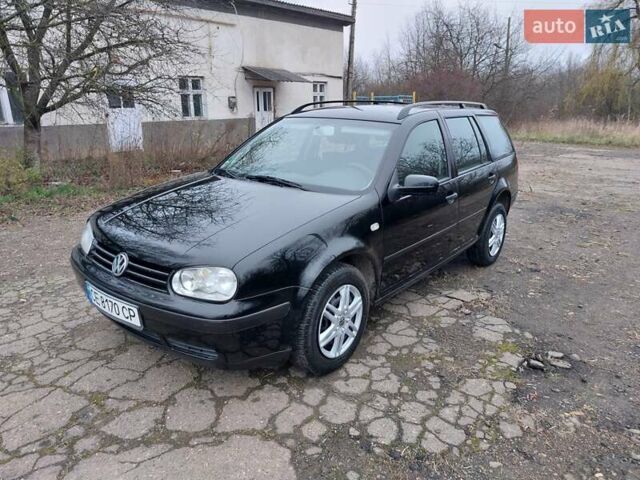 Черный Фольксваген Гольф, объемом двигателя 1.6 л и пробегом 245 тыс. км за 3950 $, фото 11 на Automoto.ua
