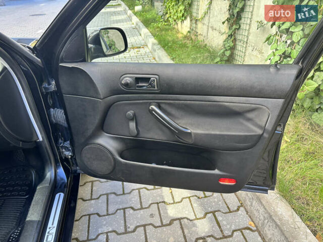 Фольксваген Гольф 2000 в Хмельницком на Automoto.ua Черный Фольксваген Гольф, объемом двигателя 1.6 л и пробегом 220 тыс. км за 3850 $, фото 24 на Automoto.ua