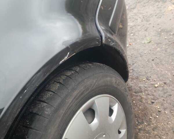 Черный Фольксваген Гольф, объемом двигателя 1.9 л и пробегом 258 тыс. км за 3900 $, фото 8 на Automoto.ua