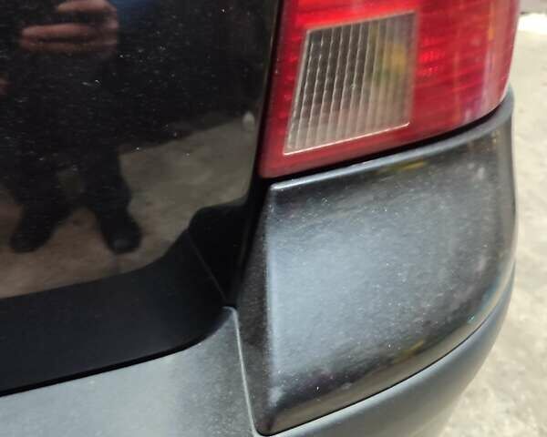 Черный Фольксваген Гольф, объемом двигателя 1.9 л и пробегом 715 тыс. км за 3700 $, фото 7 на Automoto.ua