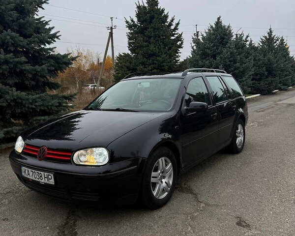 Черный Фольксваген Гольф, объемом двигателя 1.6 л и пробегом 252 тыс. км за 4500 $, фото 8 на Automoto.ua