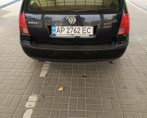 Черный Фольксваген Гольф, объемом двигателя 1.39 л и пробегом 369 тыс. км за 4100 $, фото 3 на Automoto.ua