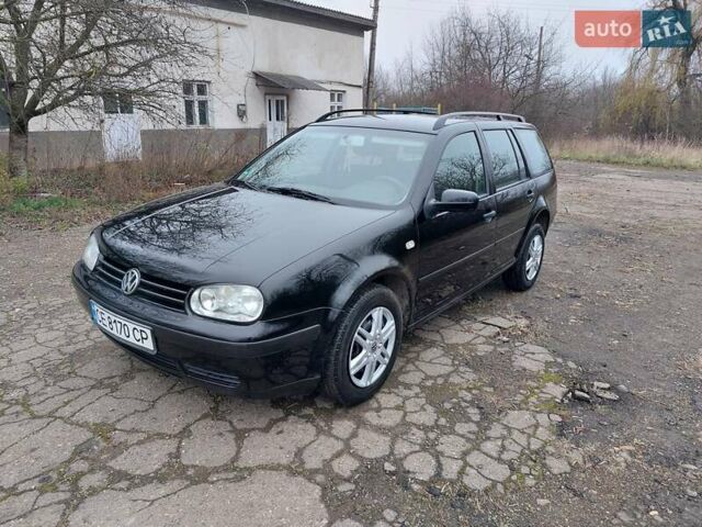 Черный Фольксваген Гольф, объемом двигателя 1.6 л и пробегом 245 тыс. км за 3950 $, фото 57 на Automoto.ua