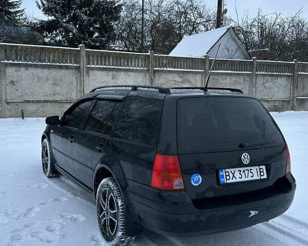 Черный Фольксваген Гольф, объемом двигателя 1.6 л и пробегом 260 тыс. км за 3750 $, фото 9 на Automoto.ua