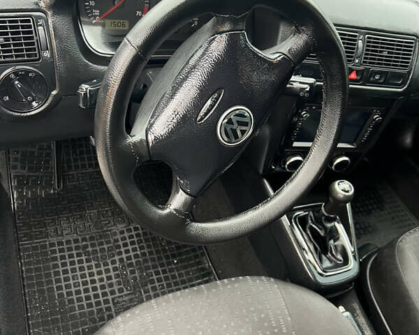 Чорний Фольксваген Гольф, об'ємом двигуна 1.6 л та пробігом 220 тис. км за 5700 $, фото 7 на Automoto.ua