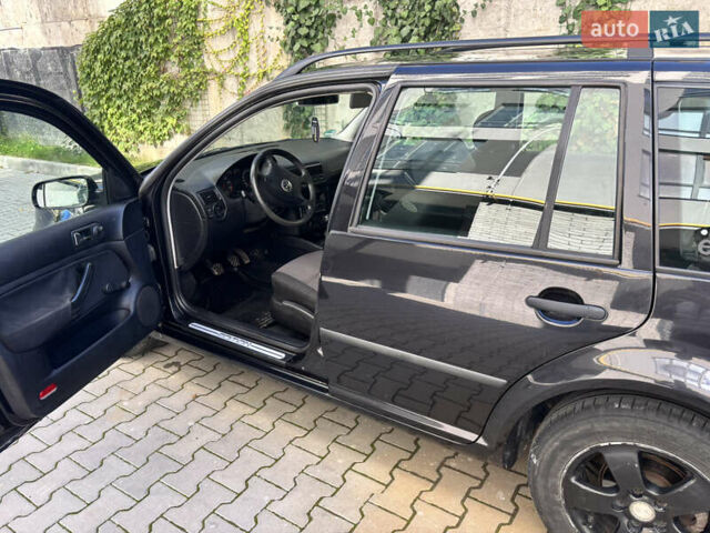 Фольксваген Гольф 2000 в Хмельницком на Automoto.ua Черный Фольксваген Гольф, объемом двигателя 1.6 л и пробегом 220 тыс. км за 3850 $, фото 6 на Automoto.ua