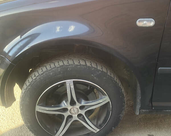 Черный Фольксваген Гольф, объемом двигателя 1.9 л и пробегом 250 тыс. км за 4600 $, фото 6 на Automoto.ua