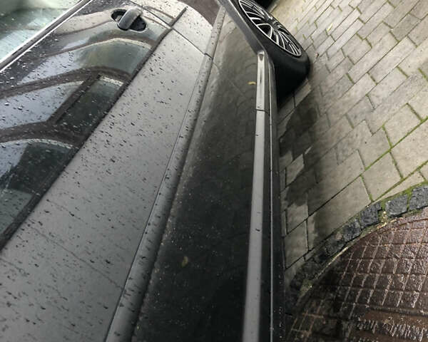 Черный Фольксваген Гольф, объемом двигателя 1.6 л и пробегом 271 тыс. км за 4000 $, фото 13 на Automoto.ua