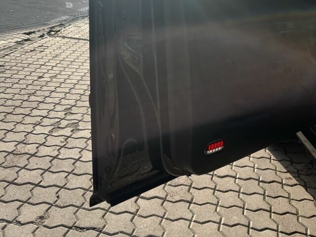 Черный Фольксваген Гольф, объемом двигателя 1.6 л и пробегом 251 тыс. км за 4300 $, фото 9 на Automoto.ua