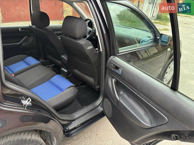 Фольксваген Гольф 2001 в Хмельницком на Automoto.ua Черный Фольксваген Гольф, объемом двигателя 1.98 л и пробегом 234 тыс. км за 4900 $, фото 13 на Automoto.ua