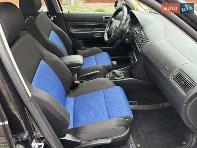 Фольксваген Гольф 2001 в Хмельницком на Automoto.ua Черный Фольксваген Гольф, объемом двигателя 1.98 л и пробегом 234 тыс. км за 4900 $, фото 11 на Automoto.ua