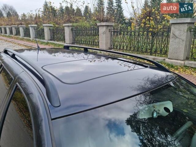 Черный Фольксваген Гольф, объемом двигателя 1.4 л и пробегом 300 тыс. км за 3900 $, фото 4 на Automoto.ua