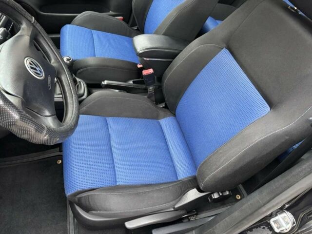 Чорний Фольксваген Гольф, об'ємом двигуна 2 л та пробігом 234 тис. км за 4900 $, фото 20 на Automoto.ua