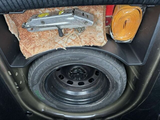 Чорний Фольксваген Гольф, об'ємом двигуна 2 л та пробігом 234 тис. км за 4900 $, фото 13 на Automoto.ua