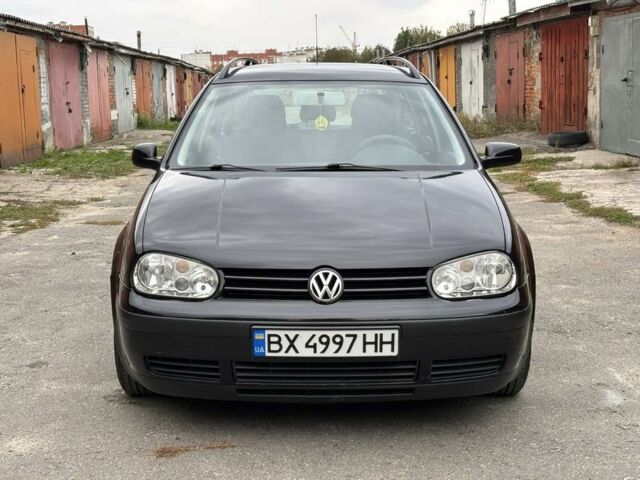 Чорний Фольксваген Гольф, об'ємом двигуна 2 л та пробігом 234 тис. км за 4900 $, фото 1 на Automoto.ua