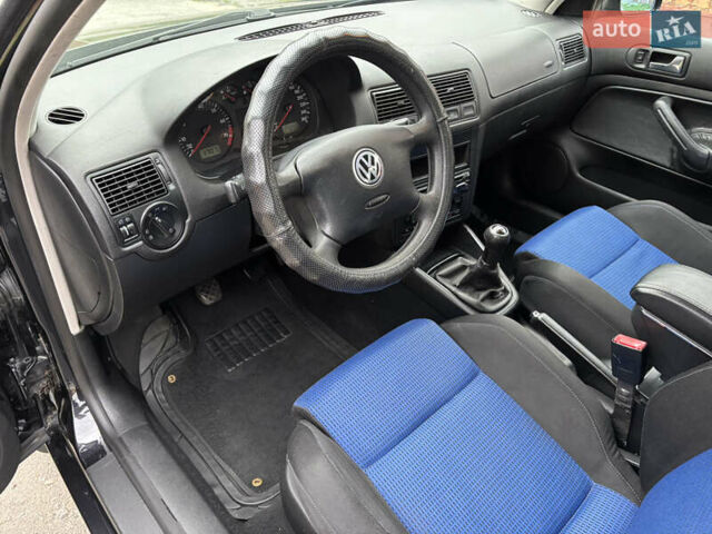 Фольксваген Гольф 2001 в Хмельницком на Automoto.ua Черный Фольксваген Гольф, объемом двигателя 1.98 л и пробегом 234 тыс. км за 4900 $, фото 21 на Automoto.ua