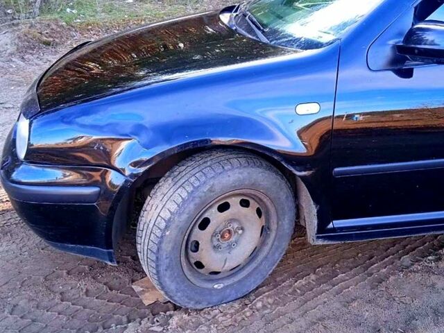 Чорний Фольксваген Гольф, об'ємом двигуна 1.4 л та пробігом 220 тис. км за 4200 $, фото 1 на Automoto.ua