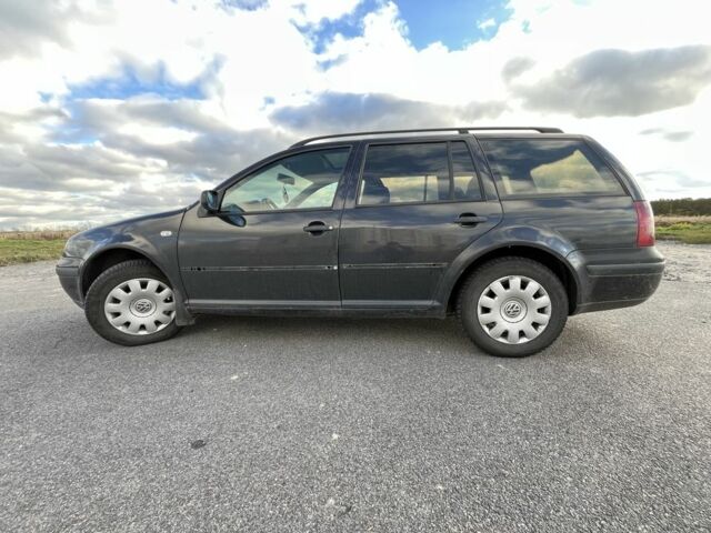 Черный Фольксваген Гольф, объемом двигателя 1.9 л и пробегом 400 тыс. км за 2500 $, фото 2 на Automoto.ua