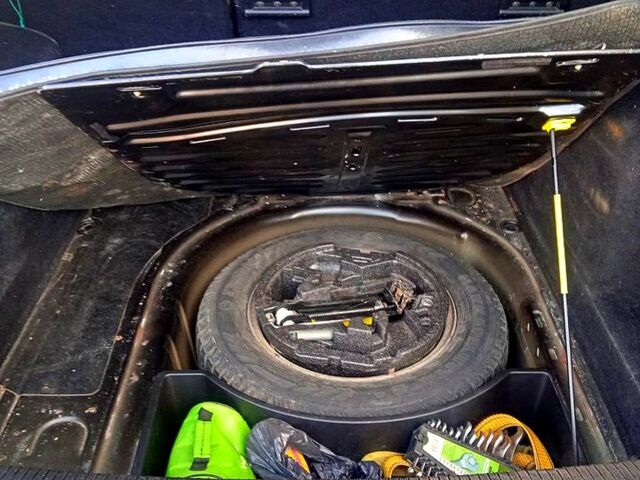 Чорний Фольксваген Гольф, об'ємом двигуна 1.4 л та пробігом 220 тис. км за 4200 $, фото 4 на Automoto.ua