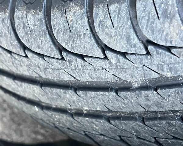 Черный Фольксваген Гольф, объемом двигателя 1.6 л и пробегом 272 тыс. км за 4500 $, фото 5 на Automoto.ua