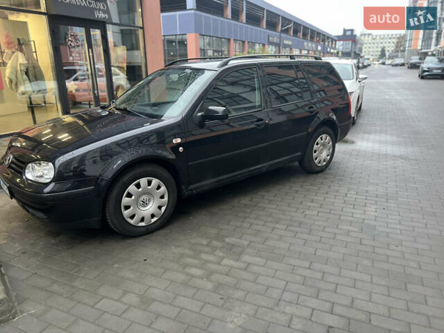 Черный Фольксваген Гольф, объемом двигателя 1.39 л и пробегом 204 тыс. км за 4000 $, фото 1 на Automoto.ua
