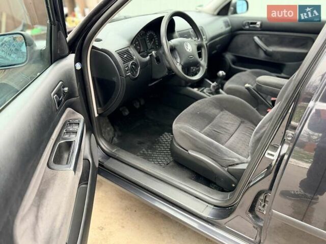 Чорний Фольксваген Гольф, об'ємом двигуна 1.6 л та пробігом 241 тис. км за 4400 $, фото 15 на Automoto.ua