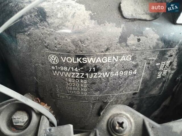 Черный Фольксваген Гольф, объемом двигателя 1.6 л и пробегом 185 тыс. км за 2900 $, фото 1 на Automoto.ua