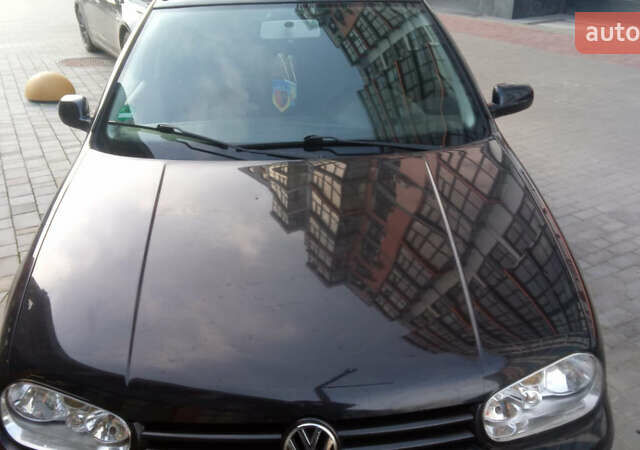 Черный Фольксваген Гольф, объемом двигателя 1.39 л и пробегом 204 тыс. км за 4000 $, фото 5 на Automoto.ua