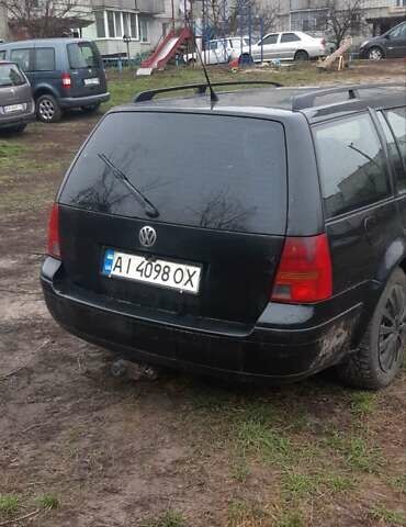 Черный Фольксваген Гольф, объемом двигателя 1.9 л и пробегом 511 тыс. км за 4000 $, фото 2 на Automoto.ua
