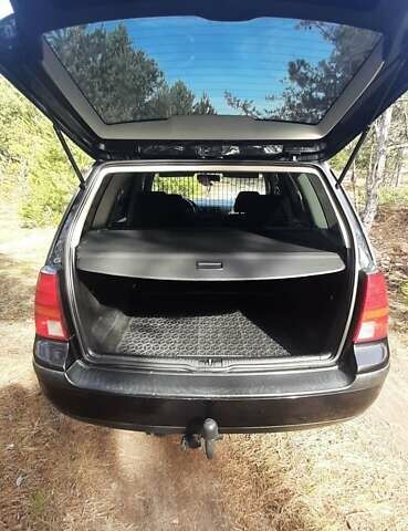 Черный Фольксваген Гольф, объемом двигателя 1.9 л и пробегом 314 тыс. км за 5000 $, фото 10 на Automoto.ua