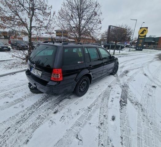 Черный Фольксваген Гольф, объемом двигателя 1.9 л и пробегом 273 тыс. км за 1450 $, фото 2 на Automoto.ua