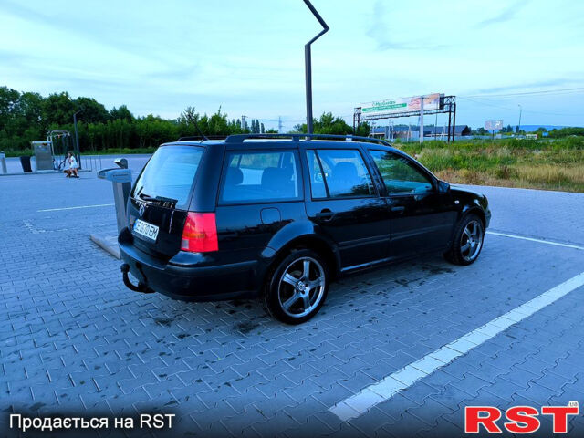 Чорний Фольксваген Гольф, об'ємом двигуна 1.6 л та пробігом 292 тис. км за 4500 $, фото 3 на Automoto.ua