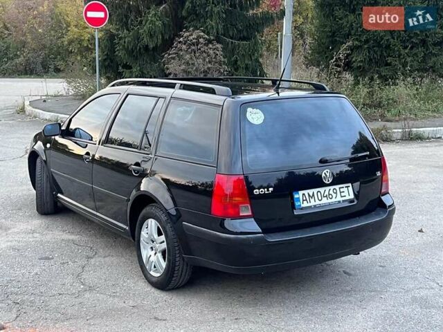 Черный Фольксваген Гольф, объемом двигателя 1.6 л и пробегом 272 тыс. км за 4500 $, фото 3 на Automoto.ua