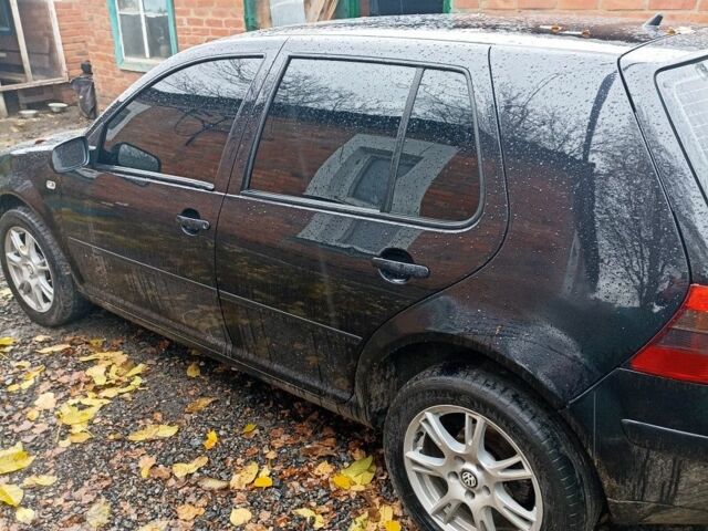 Черный Фольксваген Гольф, объемом двигателя 1.6 л и пробегом 30 тыс. км за 2599 $, фото 3 на Automoto.ua