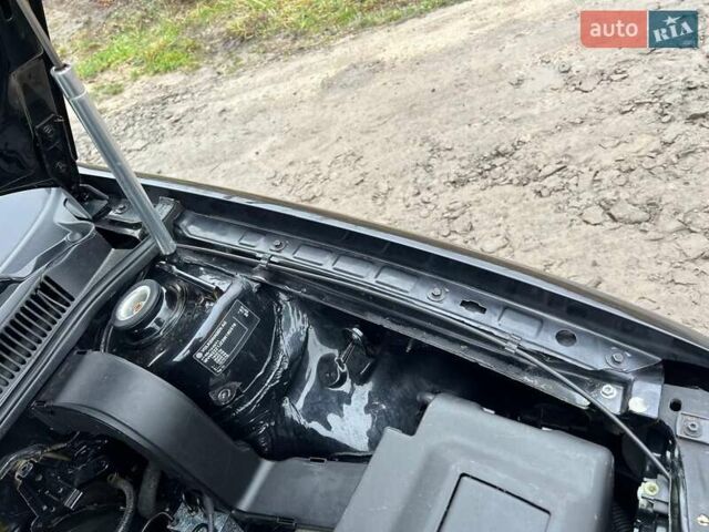 Черный Фольксваген Гольф, объемом двигателя 1.6 л и пробегом 136 тыс. км за 5700 $, фото 7 на Automoto.ua