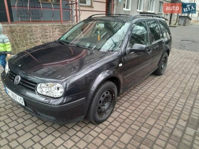 Черный Фольксваген Гольф, объемом двигателя 1.6 л и пробегом 185 тыс. км за 2900 $, фото 16 на Automoto.ua