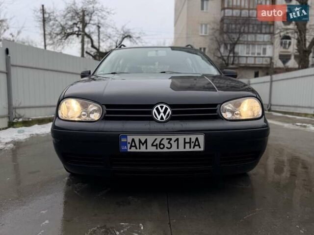 Чорний Фольксваген Гольф, об'ємом двигуна 1.6 л та пробігом 241 тис. км за 4400 $, фото 1 на Automoto.ua