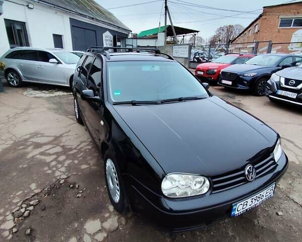 Черный Фольксваген Гольф, объемом двигателя 1.39 л и пробегом 212 тыс. км за 4700 $, фото 11 на Automoto.ua