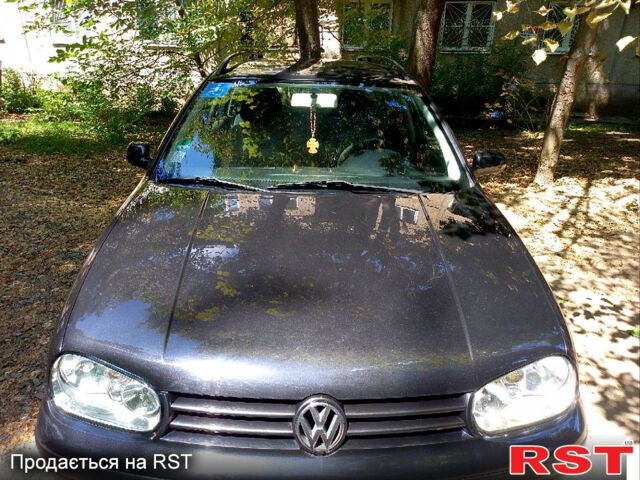 Чорний Фольксваген Гольф, об'ємом двигуна 1.6 л та пробігом 226 тис. км за 4700 $, фото 5 на Automoto.ua