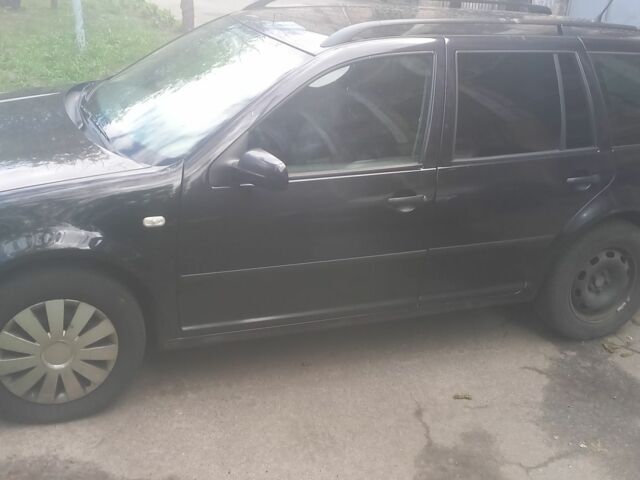 Черный Фольксваген Гольф, объемом двигателя 1.9 л и пробегом 400 тыс. км за 1500 $, фото 3 на Automoto.ua