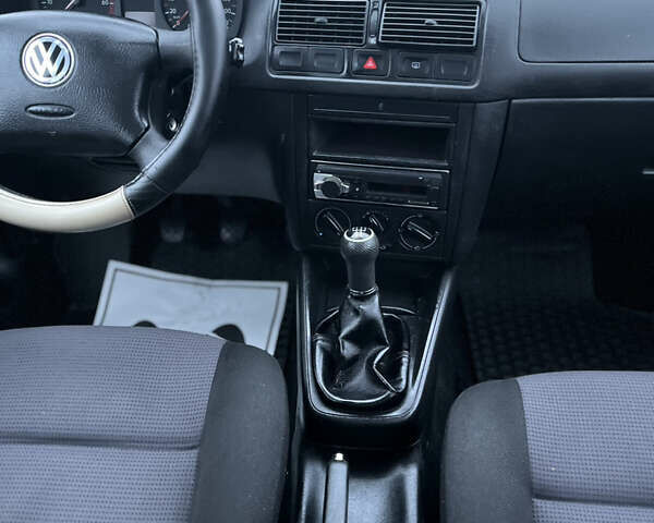 Чорний Фольксваген Гольф, об'ємом двигуна 1.4 л та пробігом 189 тис. км за 4550 $, фото 22 на Automoto.ua