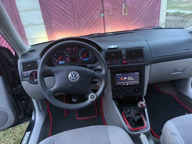 Чорний Фольксваген Гольф, об'ємом двигуна 1.6 л та пробігом 340 тис. км за 4200 $, фото 7 на Automoto.ua