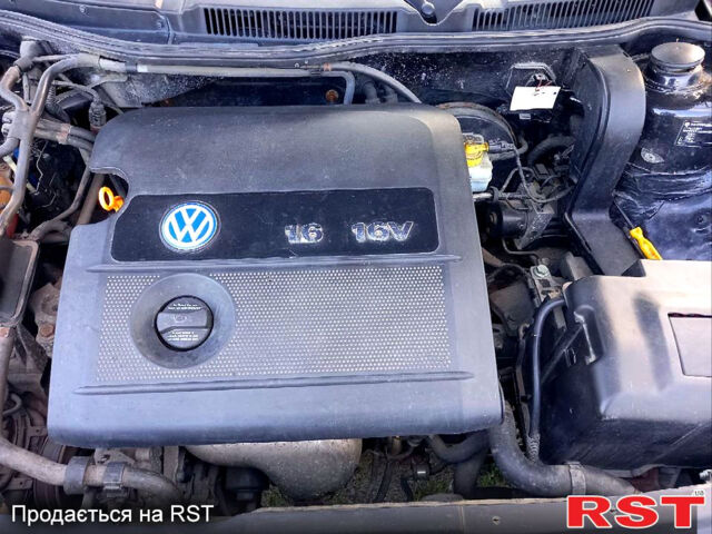 Чорний Фольксваген Гольф, об'ємом двигуна 1.6 л та пробігом 226 тис. км за 4700 $, фото 8 на Automoto.ua