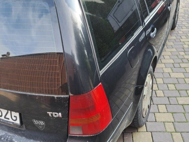 Черный Фольксваген Гольф, объемом двигателя 1.9 л и пробегом 380 тыс. км за 2400 $, фото 3 на Automoto.ua