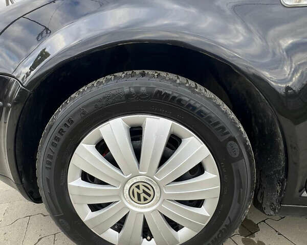 Черный Фольксваген Гольф, объемом двигателя 1.39 л и пробегом 250 тыс. км за 4250 $, фото 21 на Automoto.ua