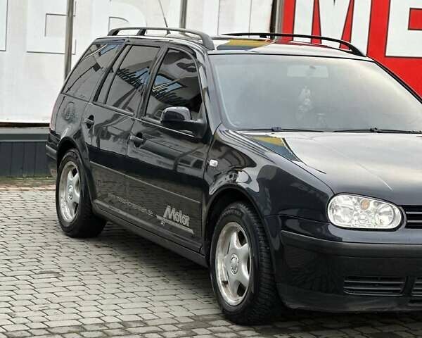 Черный Фольксваген Гольф, объемом двигателя 1.6 л и пробегом 275 тыс. км за 4550 $, фото 5 на Automoto.ua